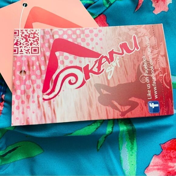 Kanu Surf Girl’s Sandy Quick Dry UPF 50+ Blue Floral Boardshort Size 4 NWT - Picture 4 of 6